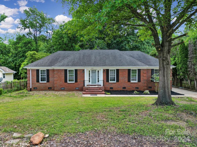 7200 Marlbrook Dr, Charlotte, NC 28212