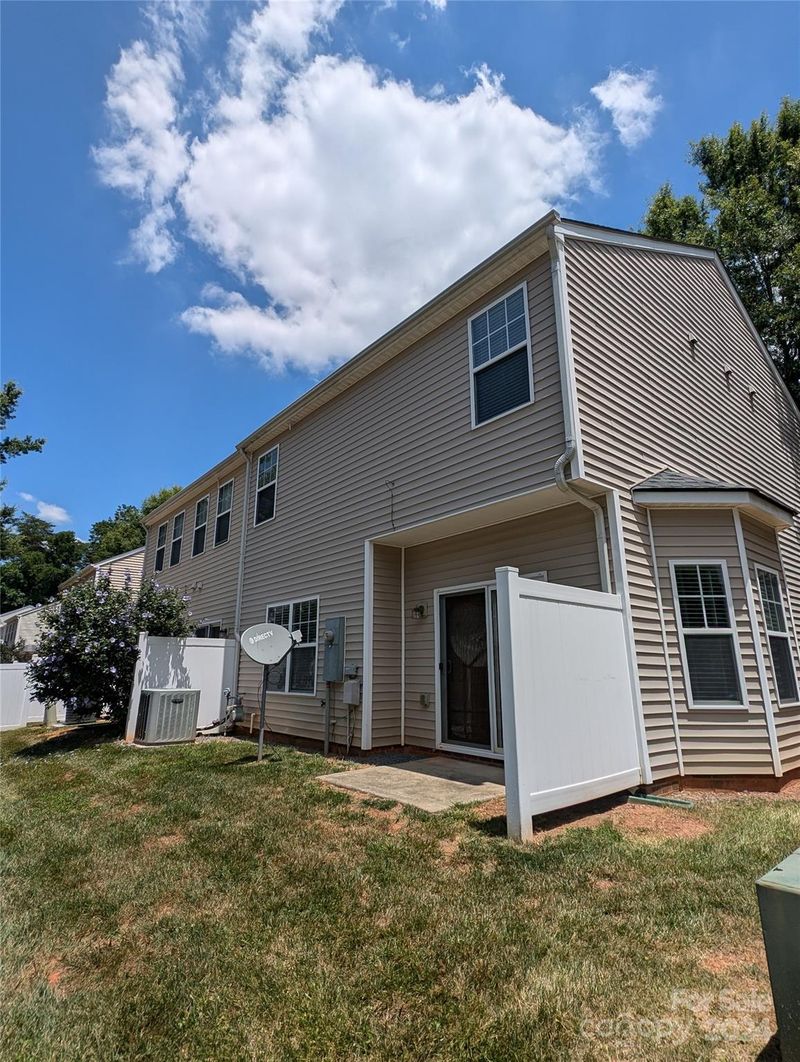 5916 Pisgah Way, Charlotte, NC 28217