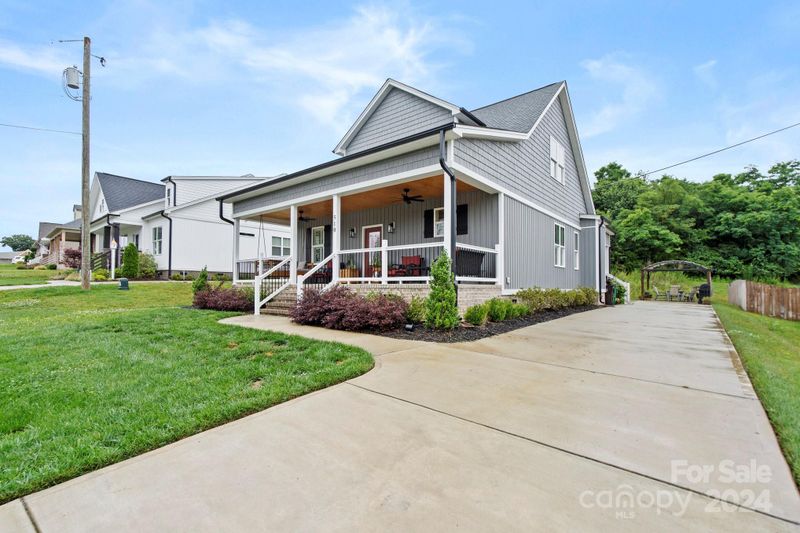 510 Standpipe Hill, Cramerton, NC 28032