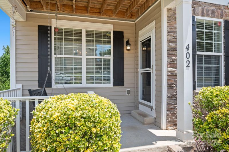 402 Almora Loop, Mooresville, NC 28115