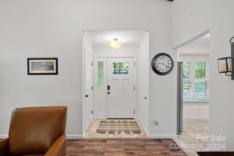 6320 Pineburr Rd, Charlotte, NC 28211