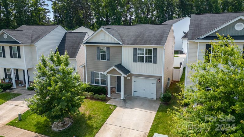 13824 Pinyon Pine Ln, Charlotte, NC 28215