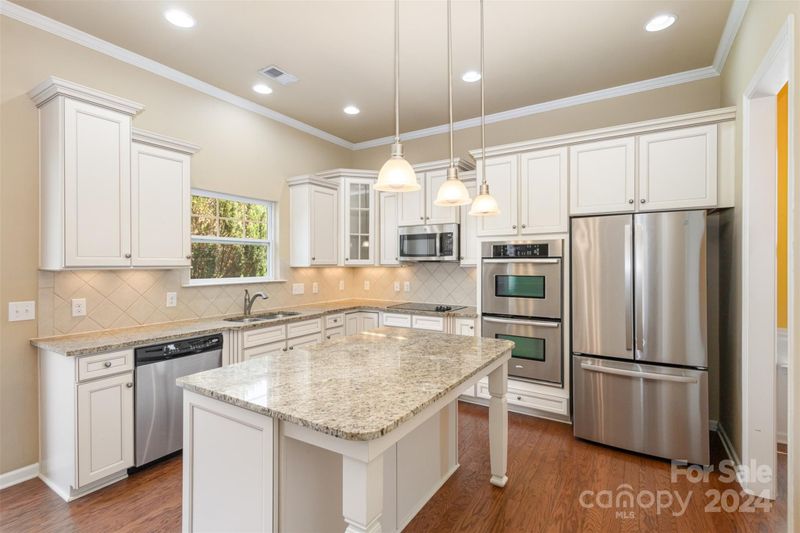 1317 Middlecrest Dr NW, Concord, NC 28027