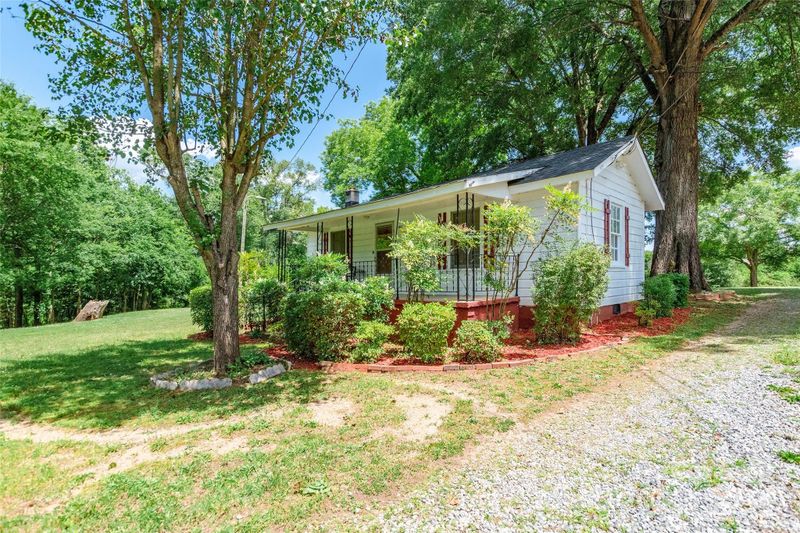 4091 Roberta Rd, Concord, NC 28027