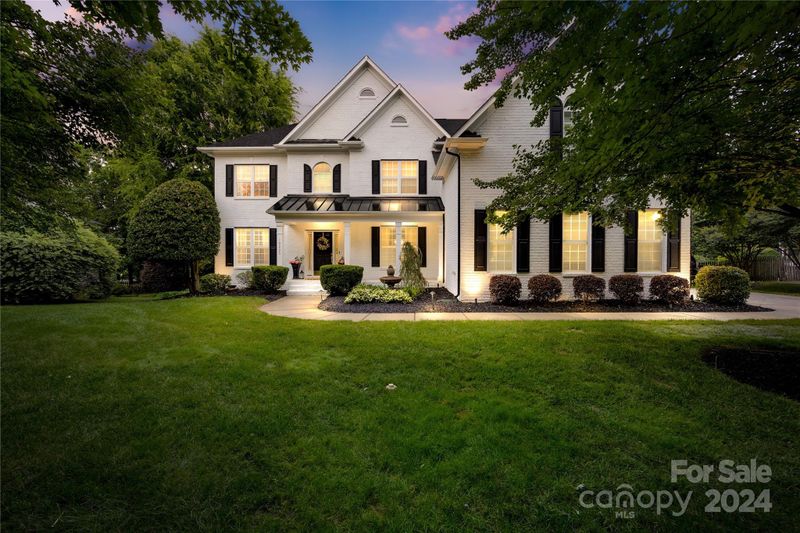 10225 Treetop Ln, Cornelius, NC 28031