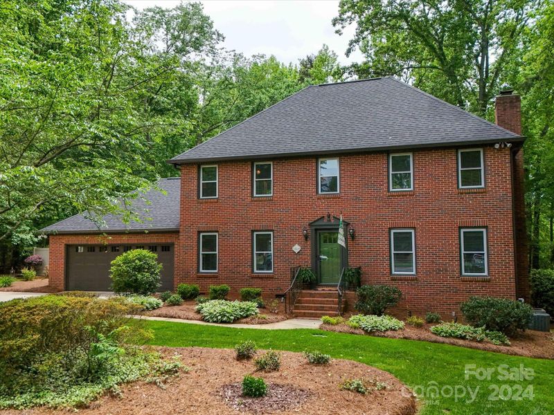 6300 Golden Eagle Ln, Mint Hill, NC 28227