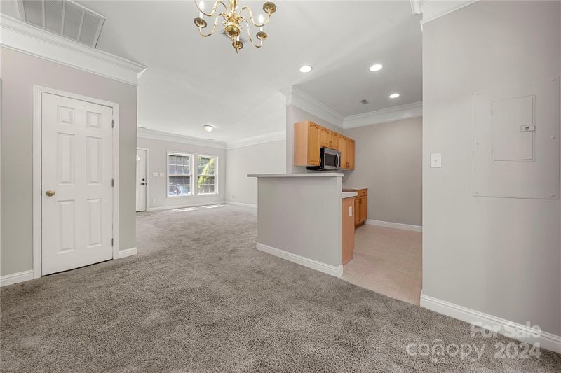 4307 Laurel Hill Ln, Charlotte, NC 28217
