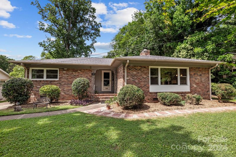 1339 Drexel Pl, Charlotte, NC 28209