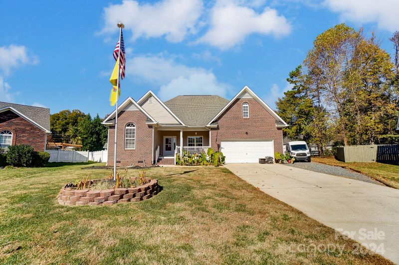 2364 Wednesbury Ct, Kannapolis, NC 28083