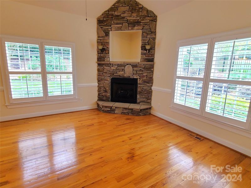 1118 Bugle Ln, Newton, NC 28658