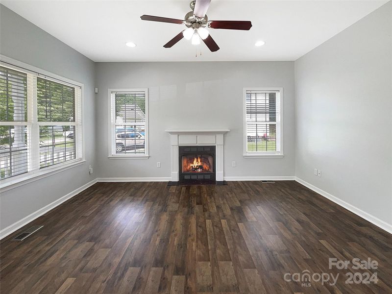 315 Lone Tree Ln, Clover, SC 29710