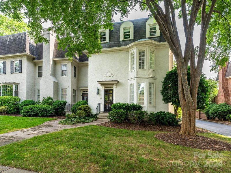 165 Perrin Pl, Charlotte, NC 28207