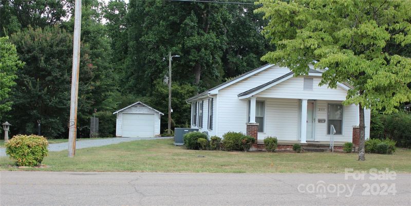 2011 S Ridge Ave, Kannapolis, NC 28083