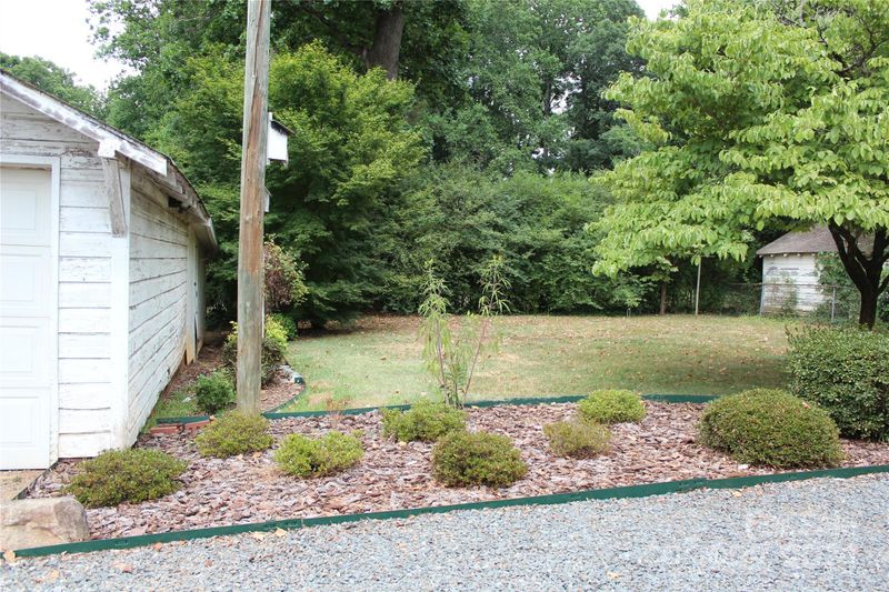 2011 S Ridge Ave, Kannapolis, NC 28083