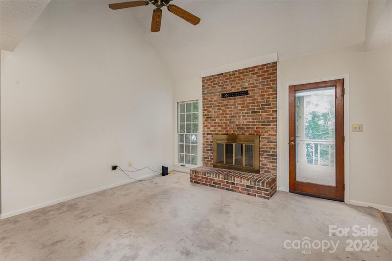 5405 Branch St, Charlotte, NC 28215