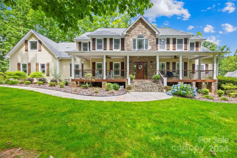 3937 Cindy Ln, Denver, NC 28037