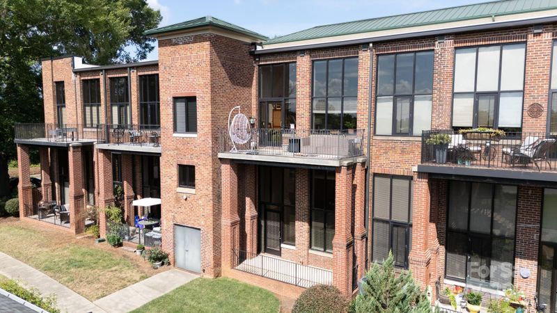 551 Catawba St, Belmont, NC 28012