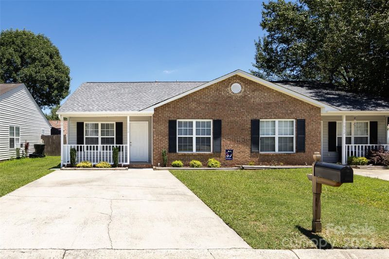 1054 Park Meadow Dr, Rock Hill, SC 29732