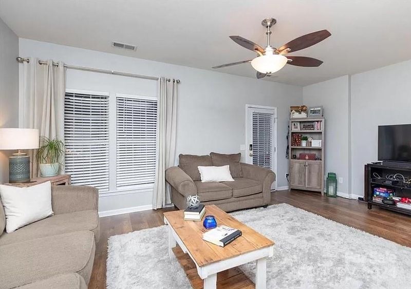 960 Coolsprings Ln, Rock Hill, SC 29730