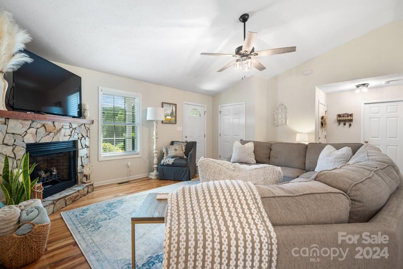 2981 Blackburn School Rd, Newton, NC 28658