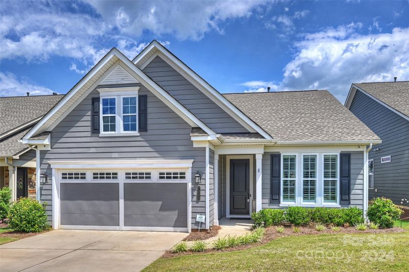 7323 Surprise Ct, Charlotte, NC 28215