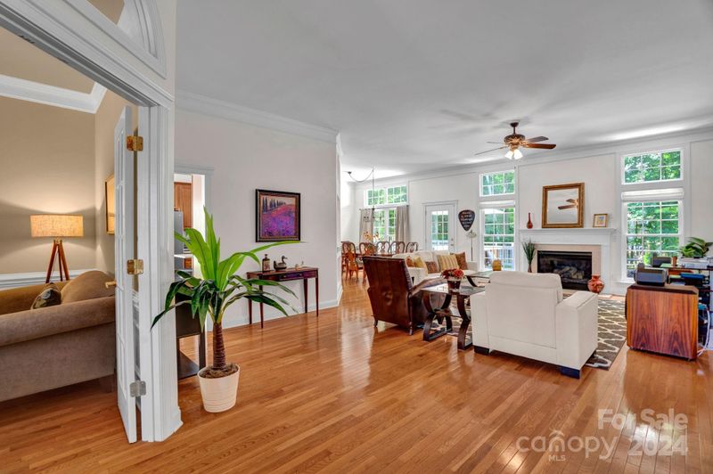 8210 Denholme Dr, Waxhaw, NC 28173
