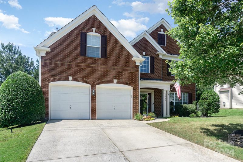 8304 Cutters Spring Dr, Waxhaw, NC 28173
