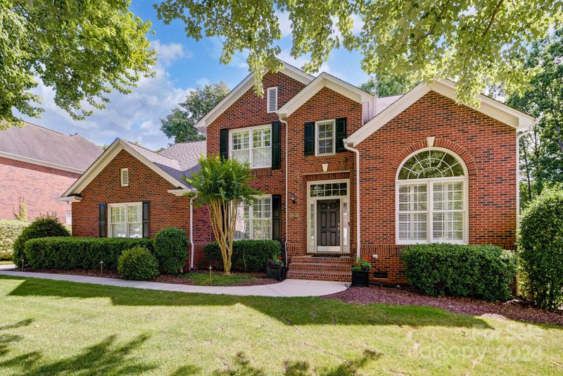10110 Devonshire Dr, Huntersville, NC 28078