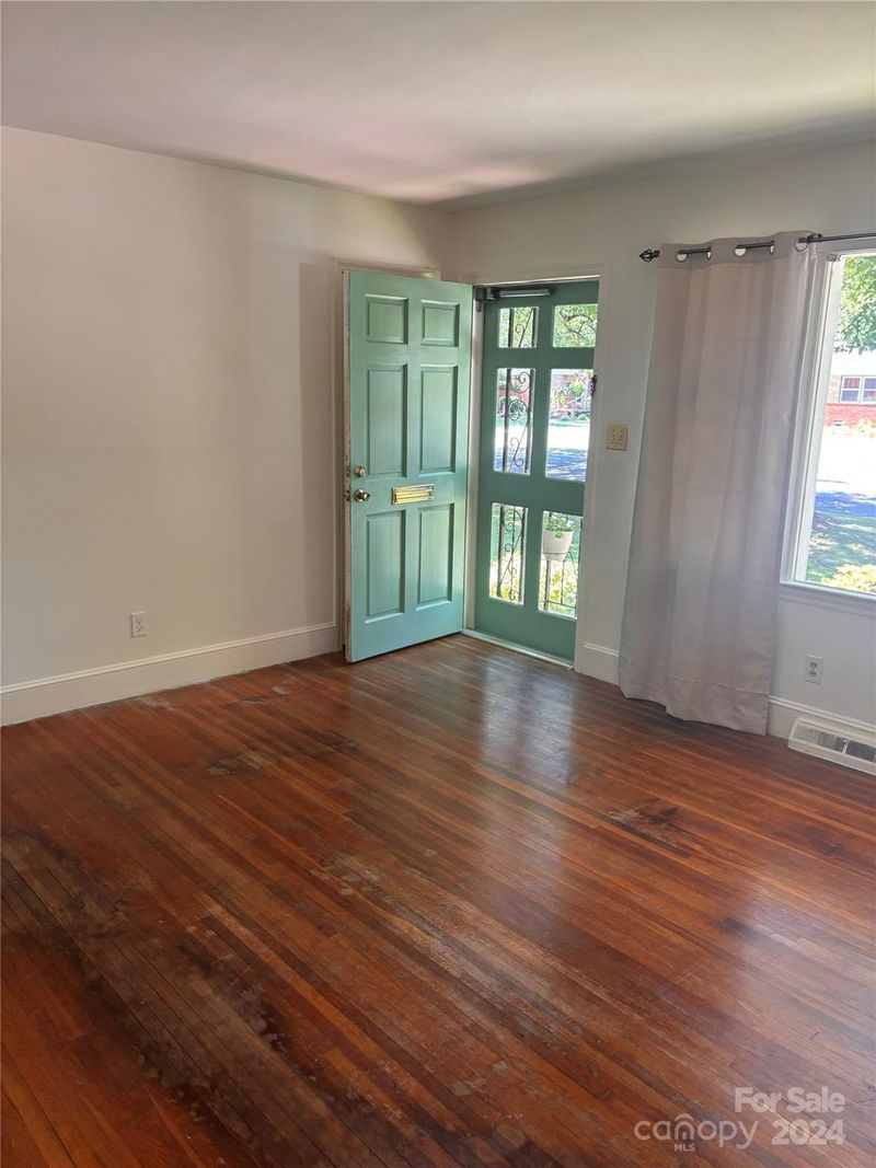 1208 Tarrington Ave #16, Charlotte, NC 28205