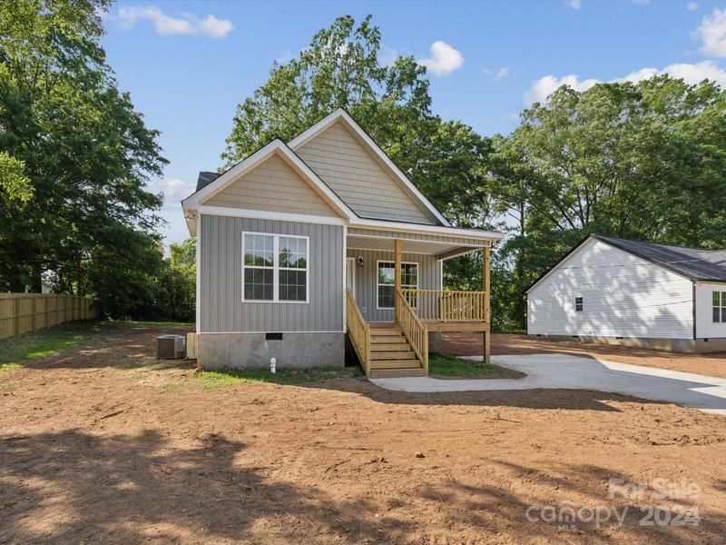 215 Mcclain St, York, SC 29745
