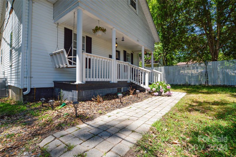 205 Smith St, Clover, SC 29710