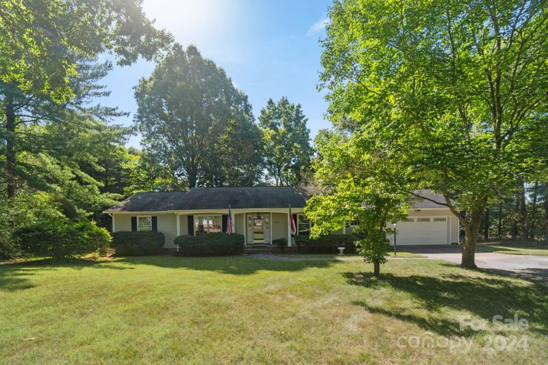 100 Seven Oaks Dr, Monroe, NC 28110