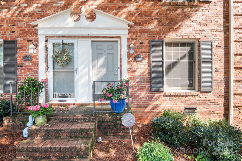 4337 Hathaway St #B, Charlotte, NC 28211