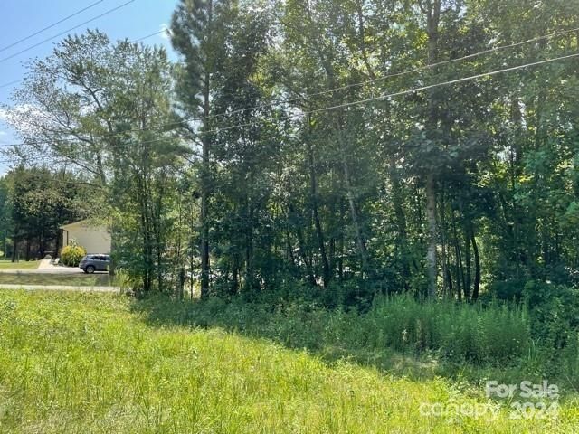 33 Todd Pl, Newton, NC 28658