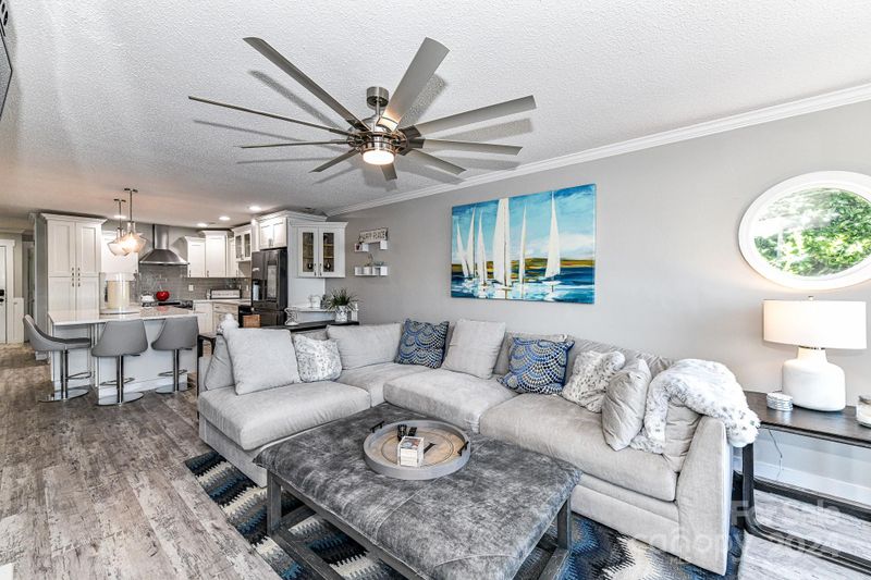 861 Southwest Dr, Davidson, NC 28036