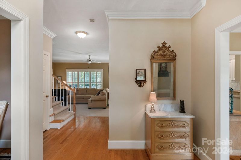2207 Streatley Ln, Matthews, NC 28105