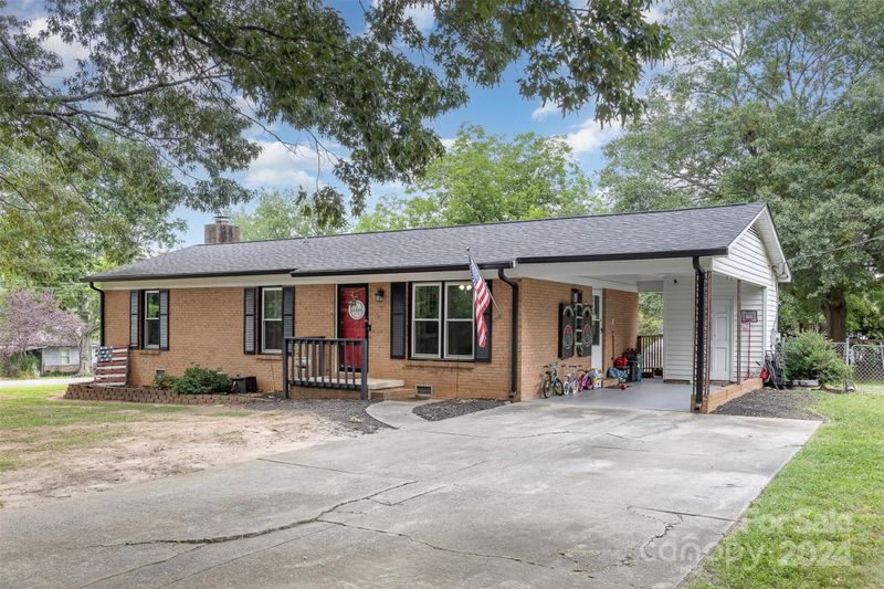 602 Westway Dr, Gastonia, NC 28054