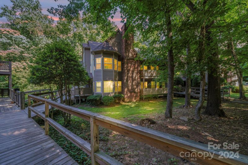 6140 Gray Gate Ln #I, Charlotte, NC 28210