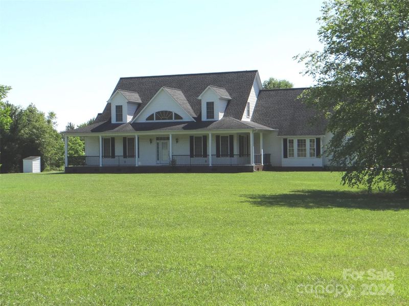 1448 Bolton Rd, Catawba, NC 28609