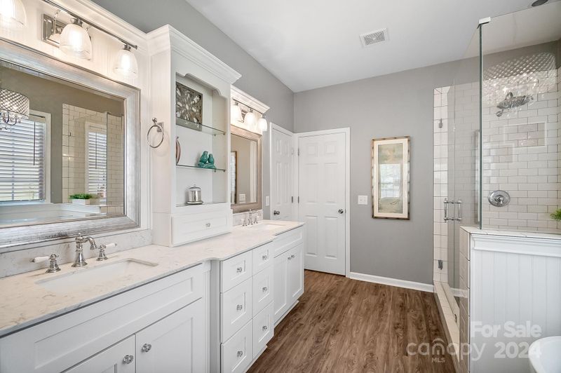 7630 Rathburn Ln, Charlotte, NC 28277