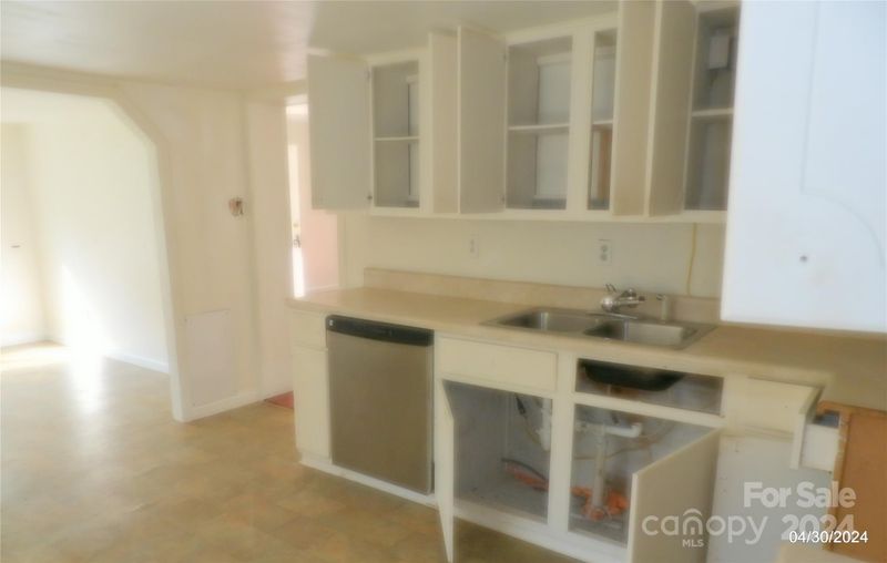 3571 Gear Dr, Lancaster, SC 29720