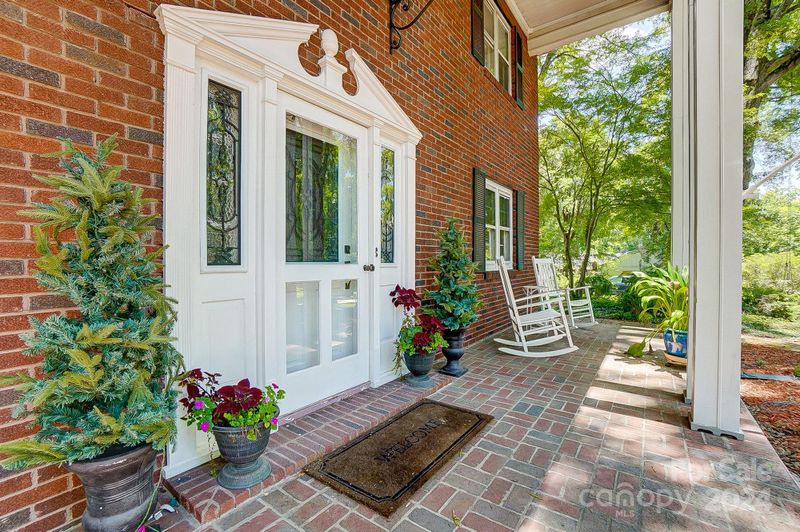 1503 Brantley Rd, Kannapolis, NC 28083
