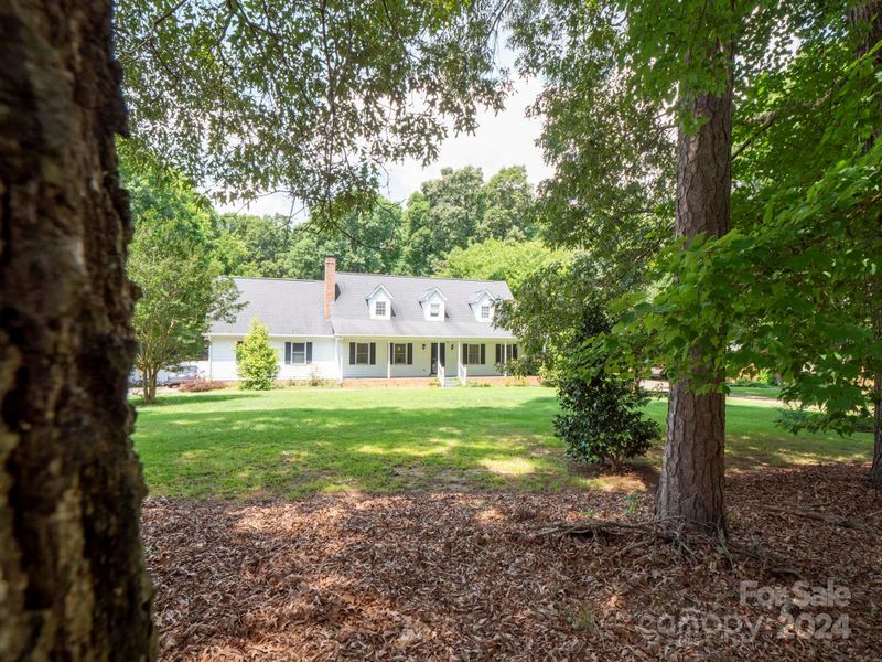 1320 Crown Forest Ln, Monroe, NC 28112