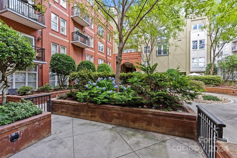 1320 Fillmore Ave #102, Charlotte, NC 28203