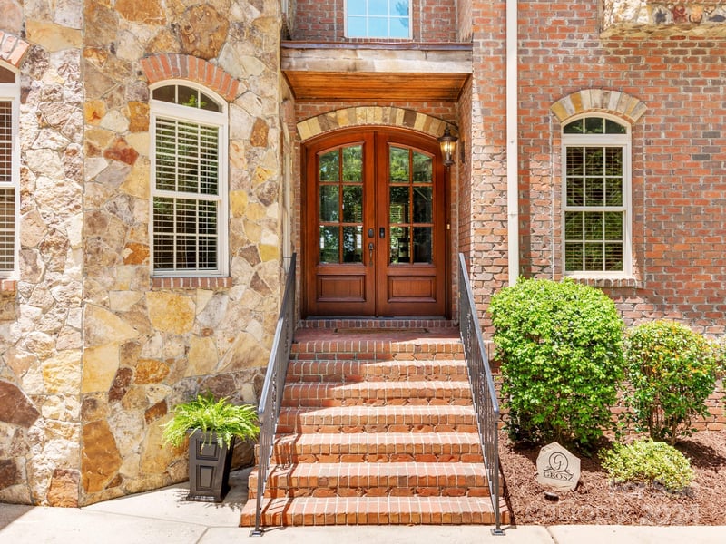 7003 Montgomery Rd, Lake Wylie, SC 29710