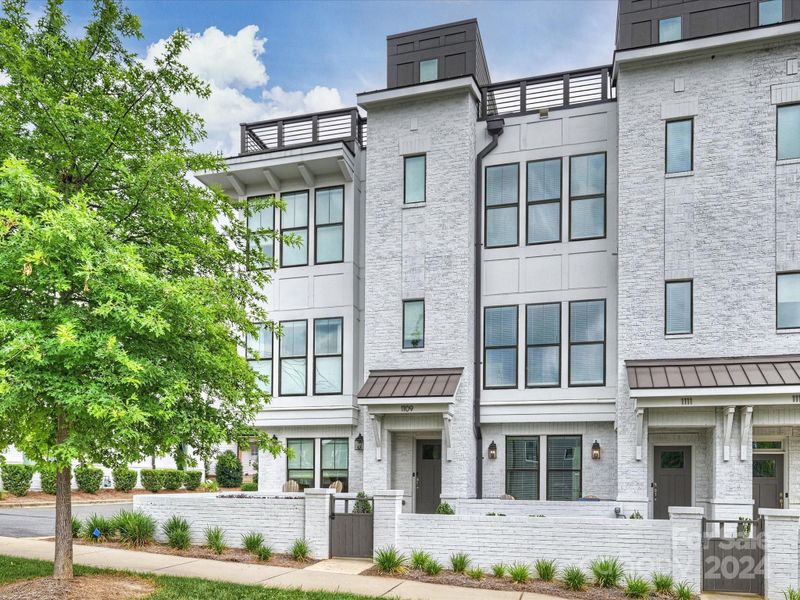 1109 Reece Rd, Charlotte, NC 28209