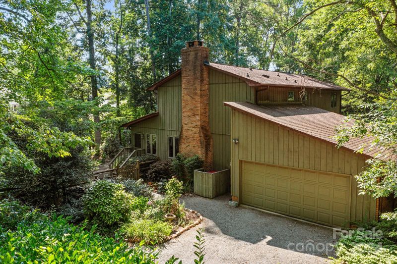 536 Pine Rd, Davidson, NC 28036