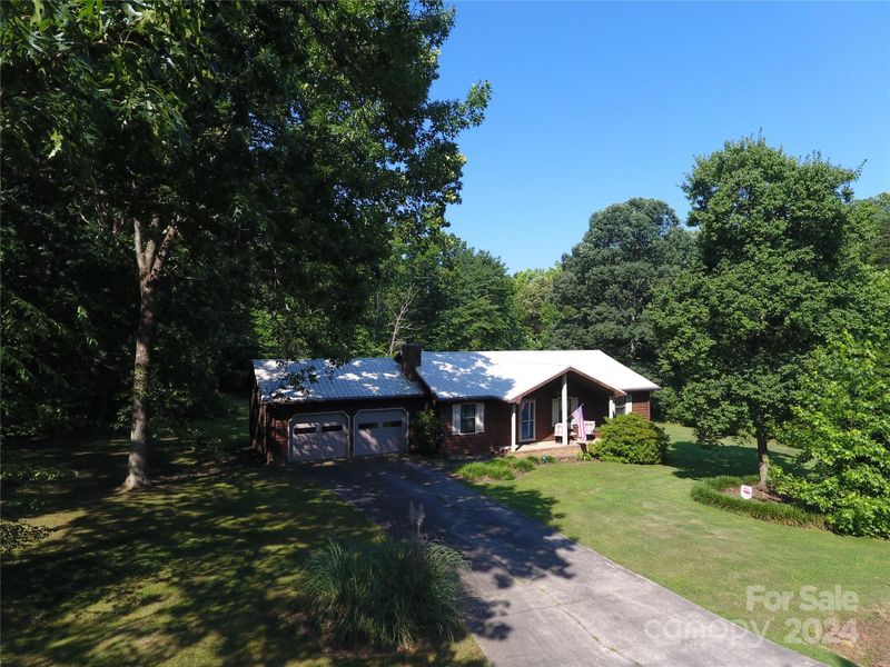 388 Elm St, Lincolnton, NC 28092
