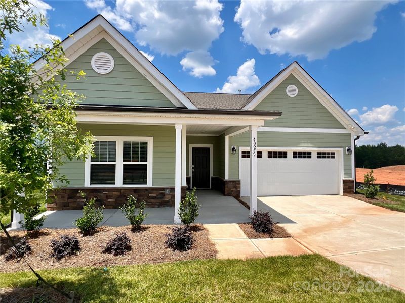 40253 Crooked Stick Dr, Lancaster, SC 29720