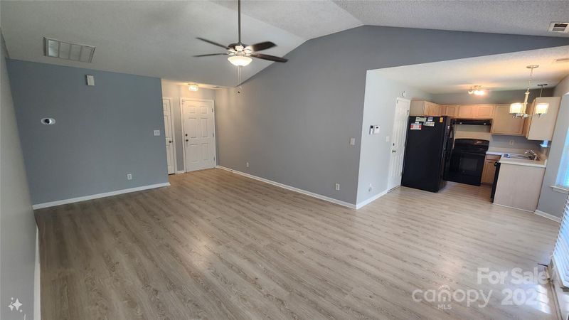 6119 Derek Christopher Ct, Charlotte, NC 28214